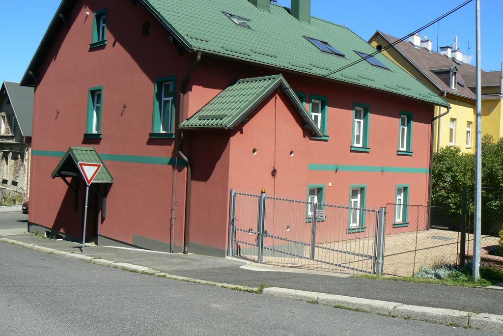 Penzion Na Vápence Liberec Exteriér fotografie